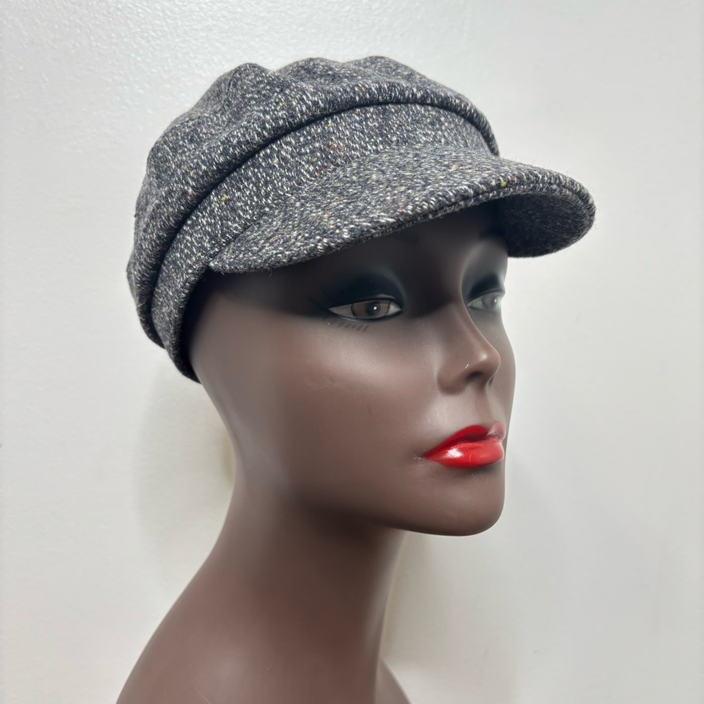 Nine West Gray Tweed Newsboy Cap